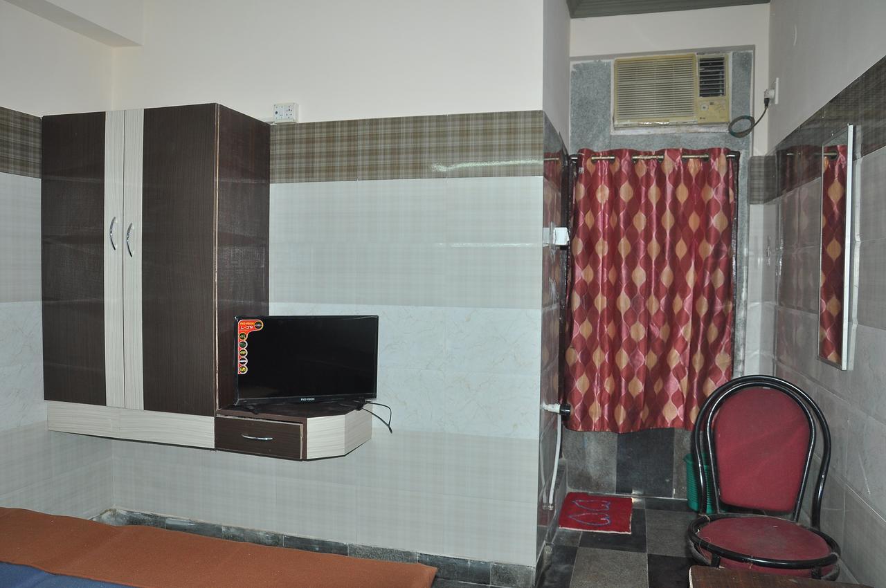 Hotel Mim Park Kumbakonam Kültér fotó