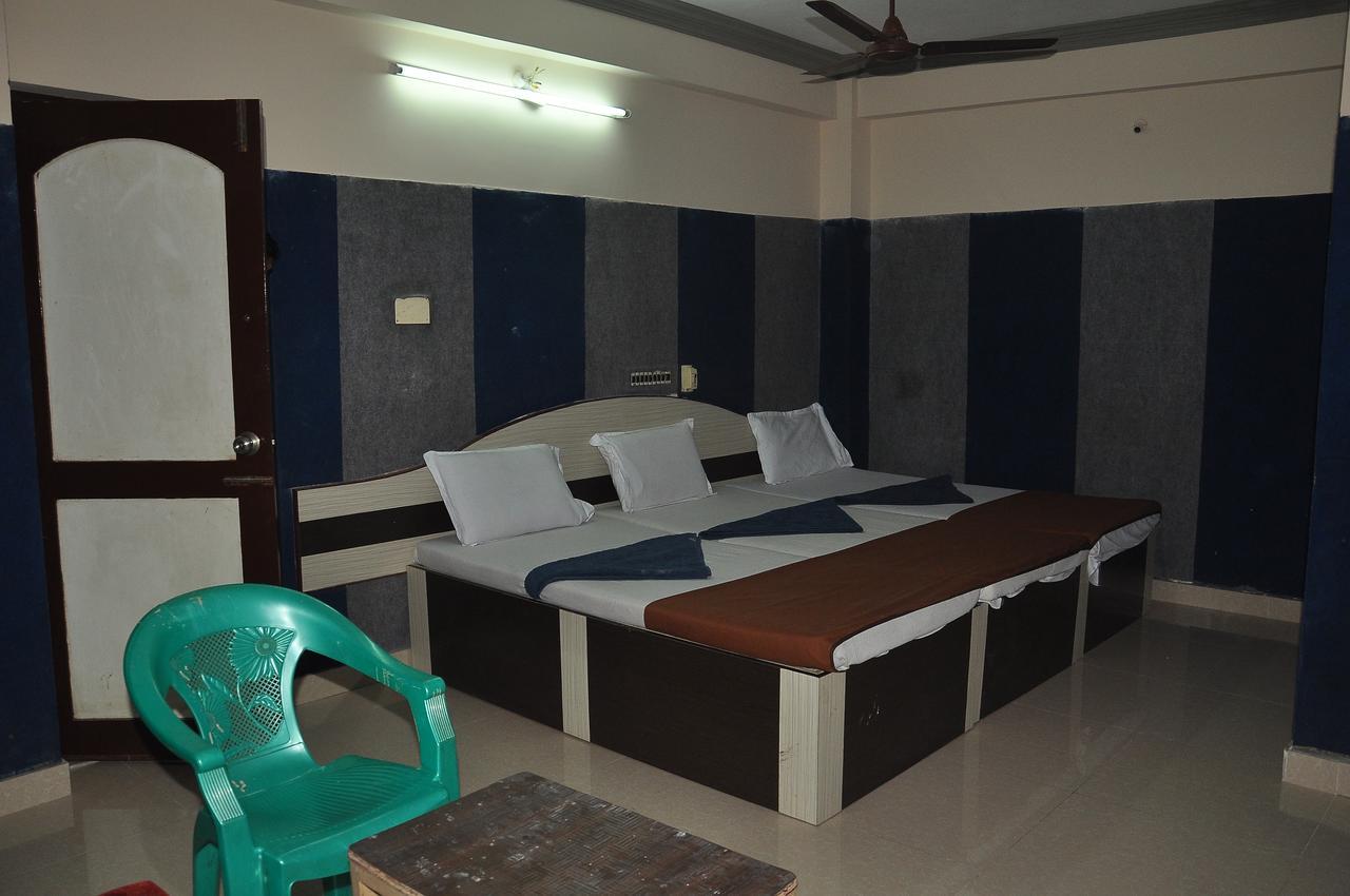 Hotel Mim Park Kumbakonam Kültér fotó